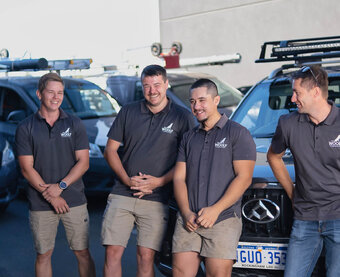 https://applecrosshotwater.com.au/uploads/2025/06/bg-plumbing-team.jpg